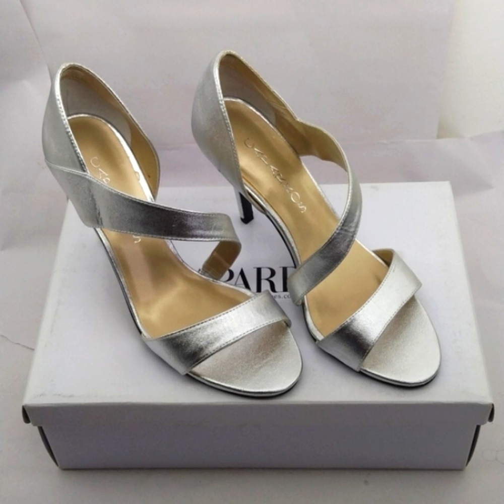 Caparros Silver Shoes NIB SZ 8